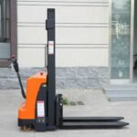 Walkie stacker - Image 2