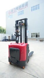 Dual-lift stacker - Image 2