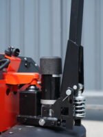 Economical fully electric pallet jack with small wheels - Image 6